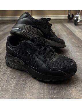 Nike Air Max Excess Womens Mens Low Top  Black Gray Sneakers Size 7 Athletic